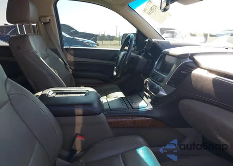 2016 Chevrolet Suburban Ltz z USA, uszkodzony, nr VIN 1GNSKJKC5GR187264